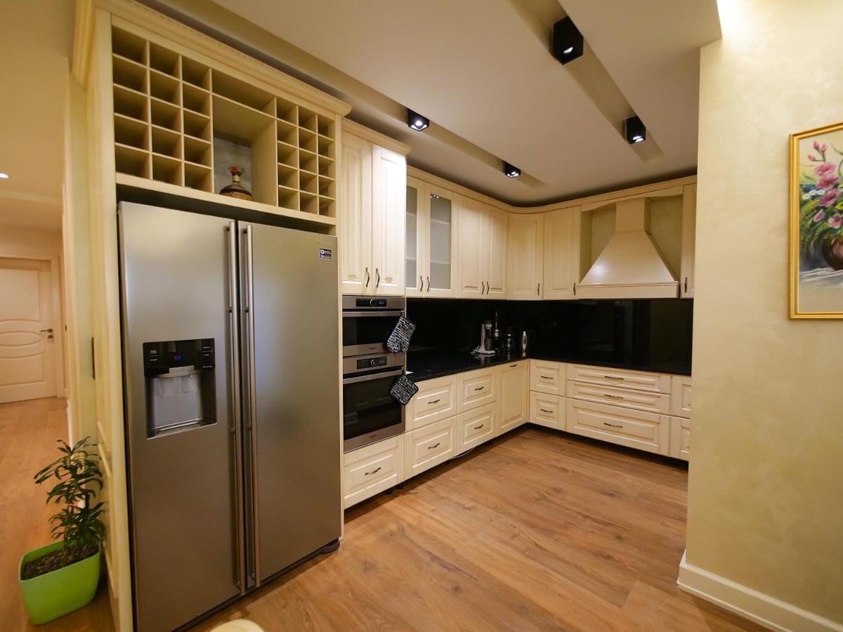 Sea Side Apartment Avlonya Dış mekan fotoğraf