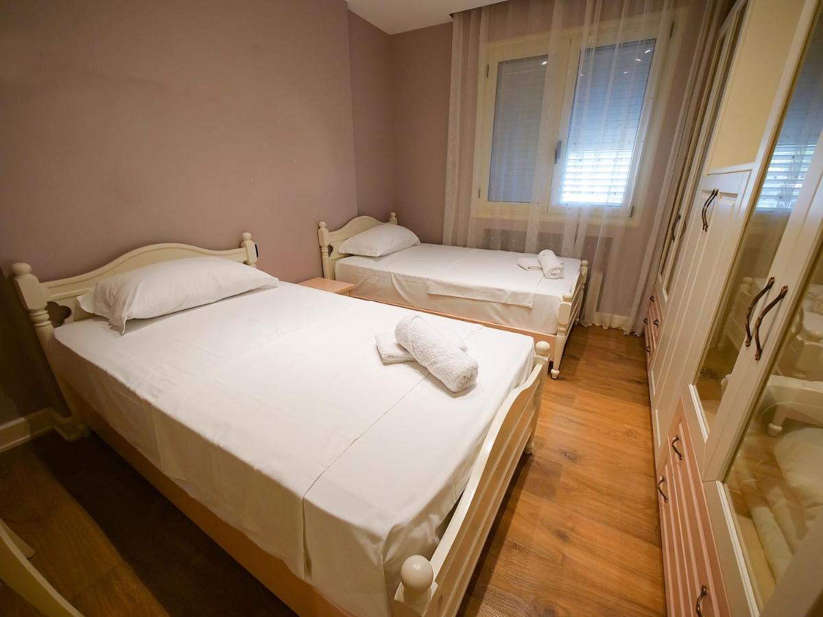 Sea Side Apartment Avlonya Dış mekan fotoğraf