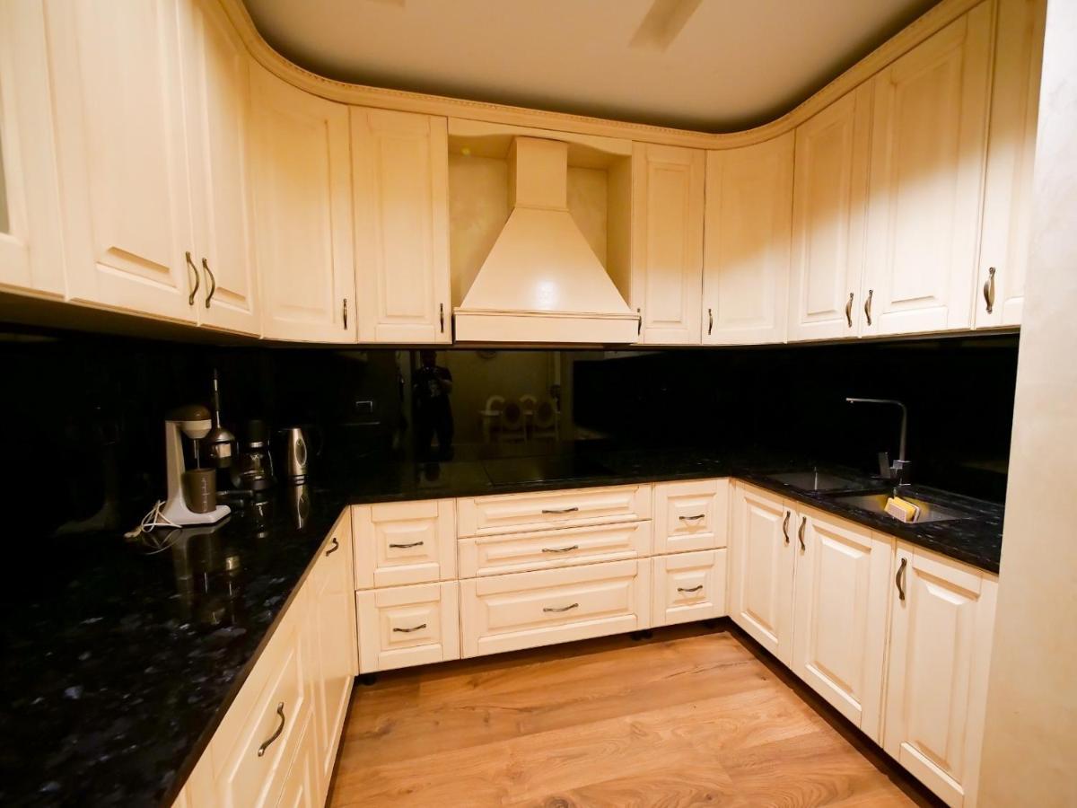 Sea Side Apartment Avlonya Dış mekan fotoğraf