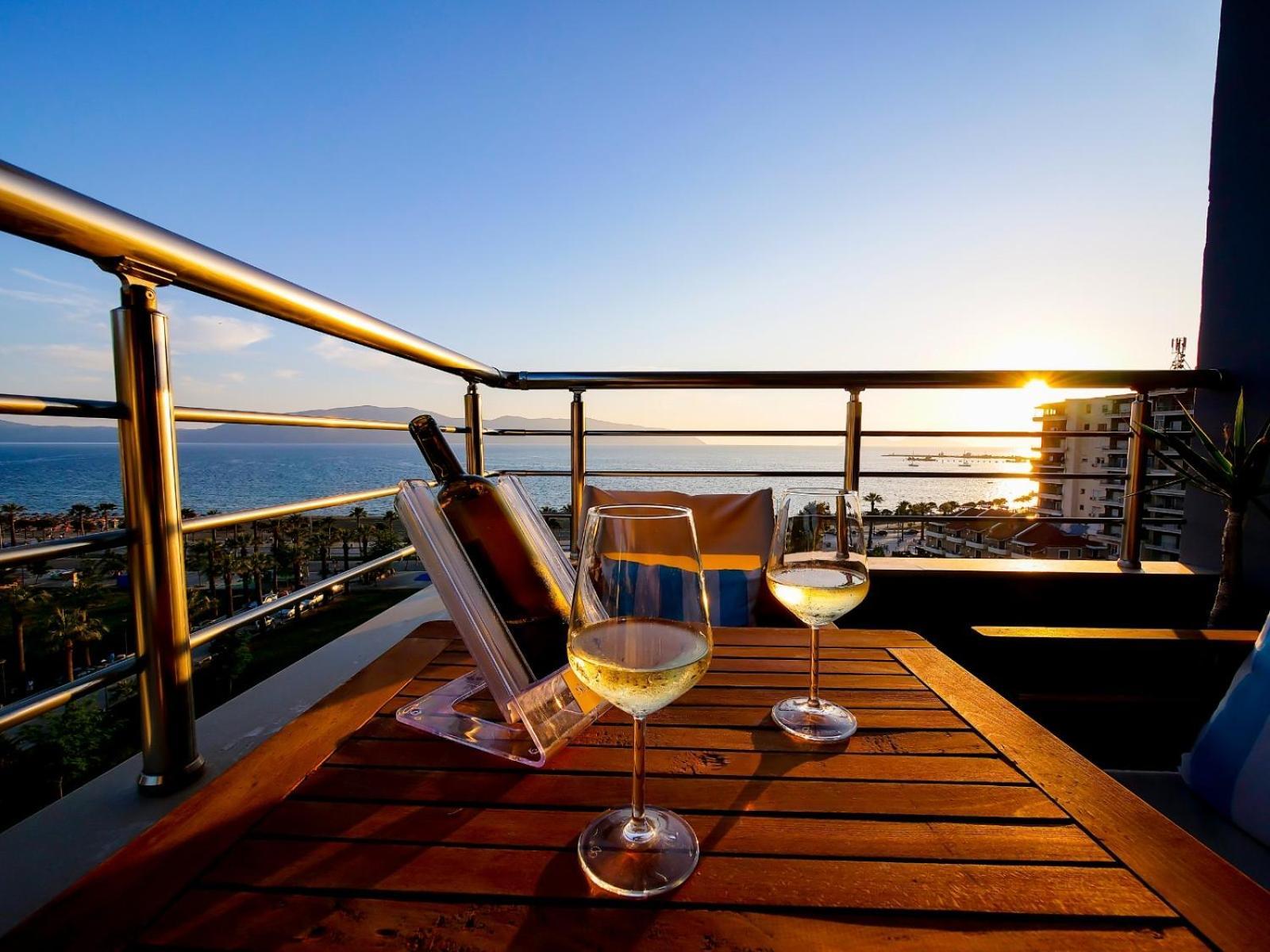 Sea Side Apartment Avlonya Dış mekan fotoğraf