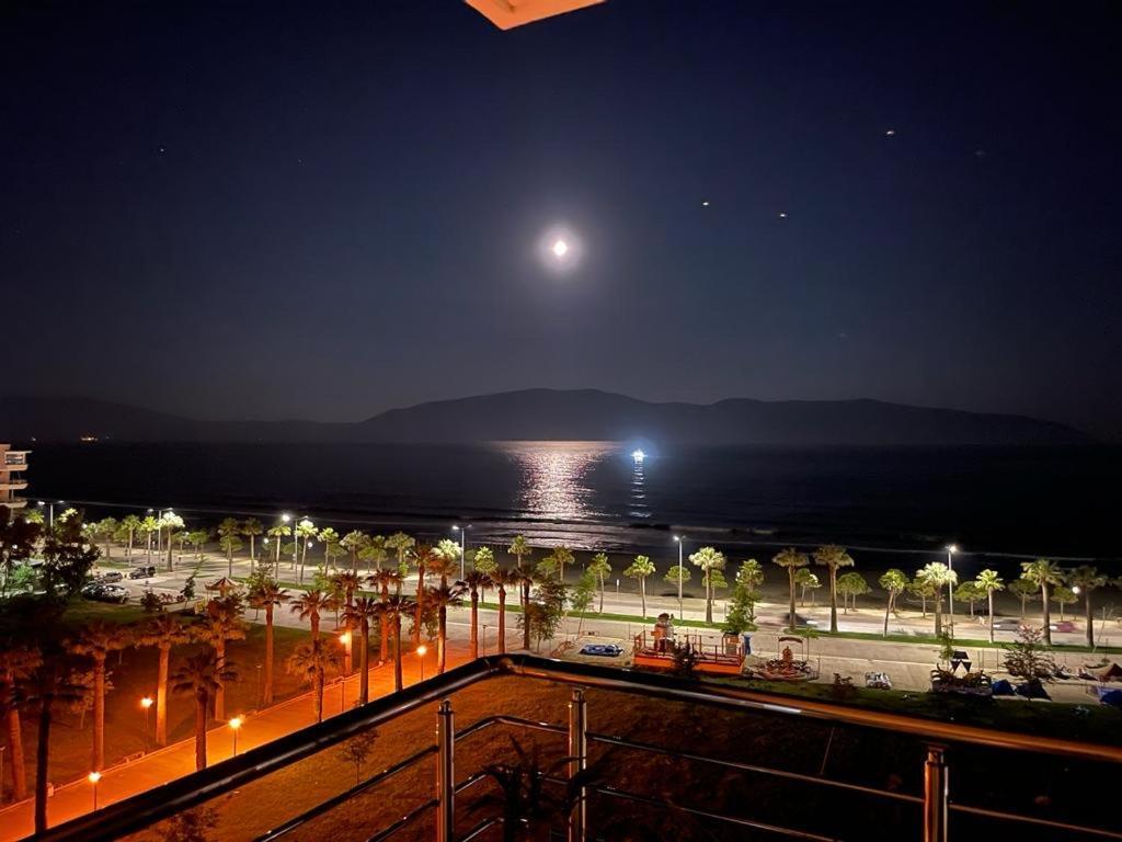 Sea Side Apartment Avlonya Dış mekan fotoğraf